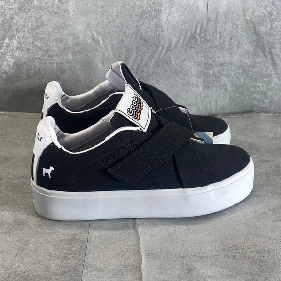 Goats Shoes - Goats Women's Black Canvas Crisscross Straps Platform Slip-On Sneakers SZ 6